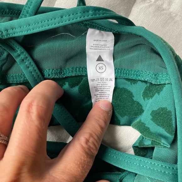 Balance Athletica (Vitality) Lux Form Bra - Picture 5 of 6